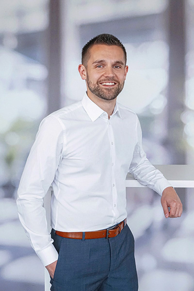 Thomas-Wunderli_400x600.jpg