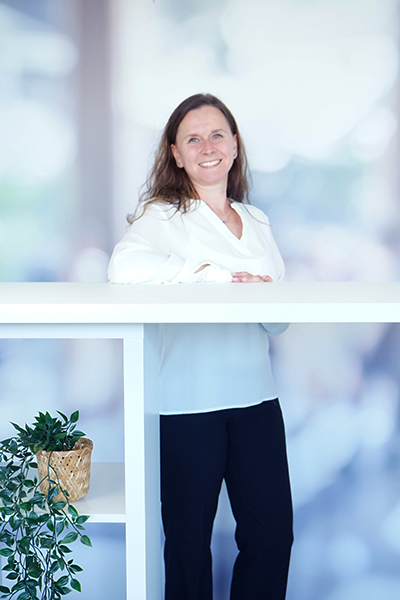 Sindy_Kuppe_400x600.jpg