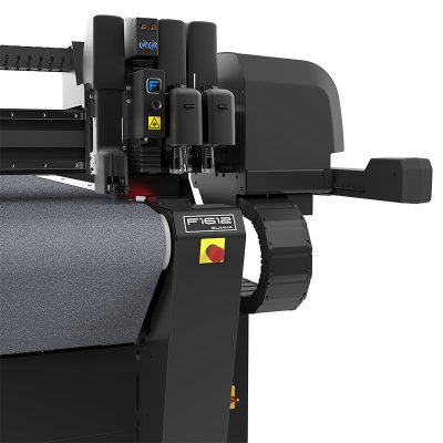 Summa F Series F1612 gros plan sur la tête