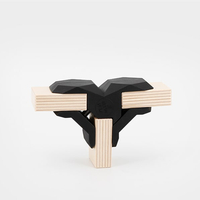 Playwood T black